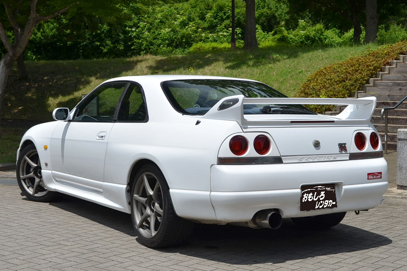 Skyline Gt R R33 White Sports Car Open Car Specialized For Rental Cars Omoshiro Rent A Car