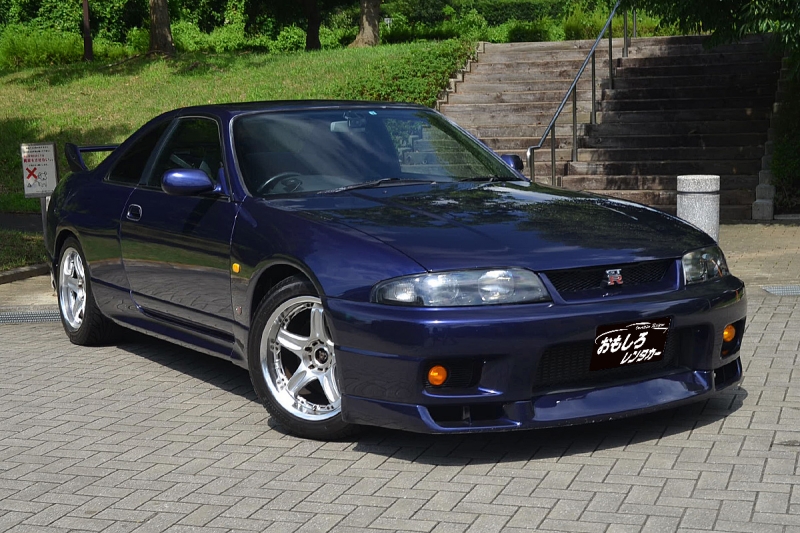 スカイラインgt R R33 青 レンタカーならスポーツカーオープンカー専門 おもしろレンタカー