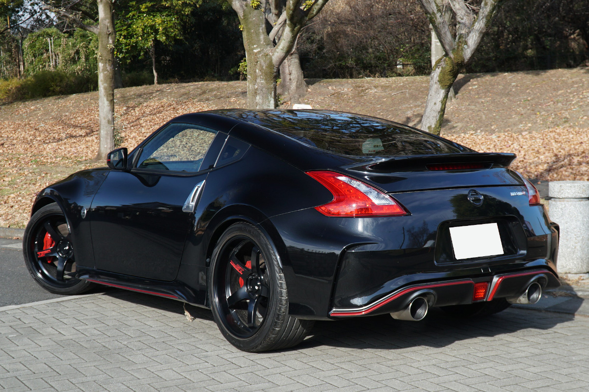 フェアレディZ〈Z34〉 / レンタカーならスポーツカーオープンカー専門