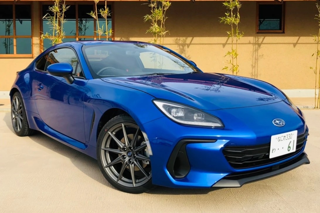レンタカーならスポーツカーオープンカー専門 おもしろレンタカー