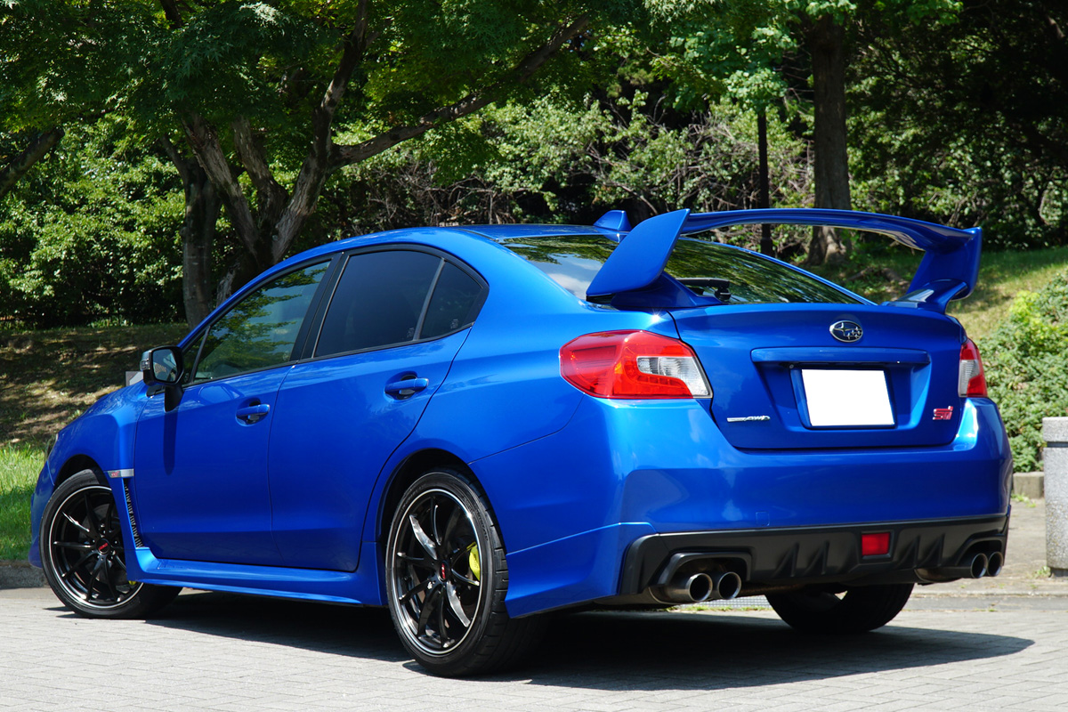 WRX STi 〈青〉③ / レンタカーならスポーツカーオープンカー専門