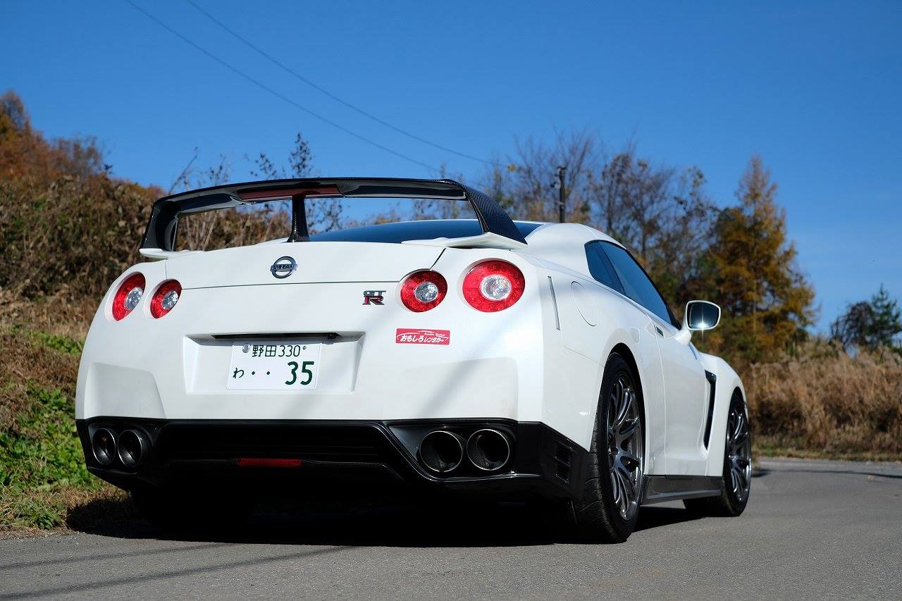 Gt R R35 レンタカーならスポーツカーオープンカー専門 おもしろレンタカー