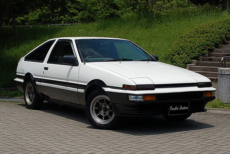 スプリンタートレノ AE86 / レンタカーならスポーツカーオープンカー